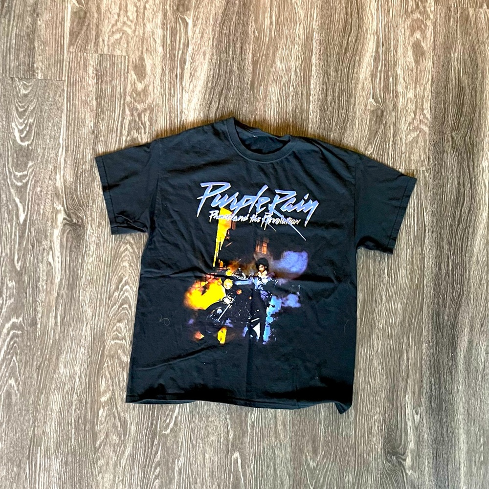 Men’s Large “Purple Rain” tee